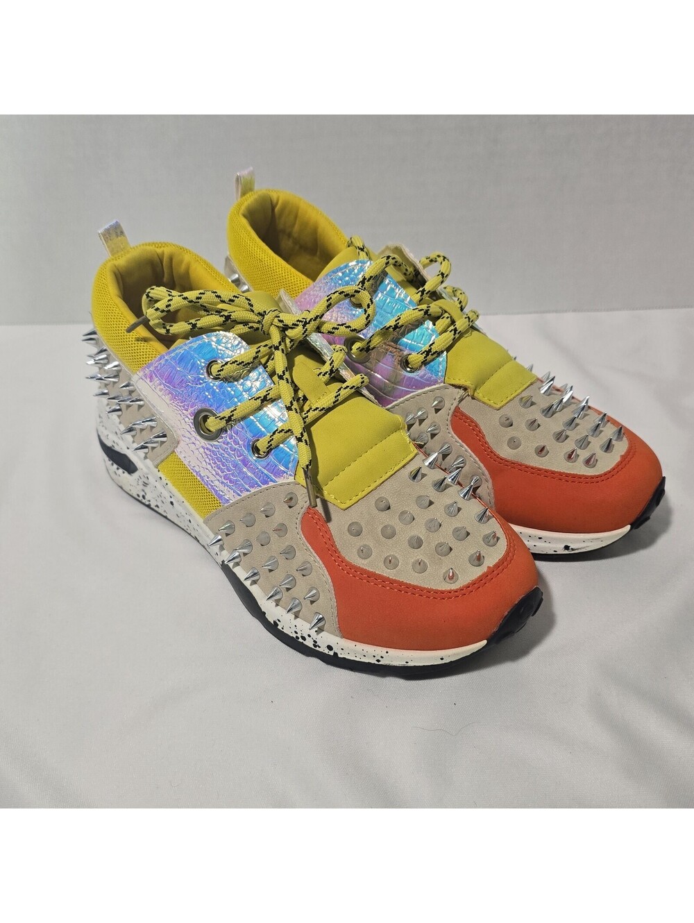 Womens Casual Cape Robbins Spike Shoe Size 8